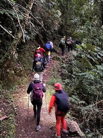 Beginning of the Inca trail - Sam Corporations
