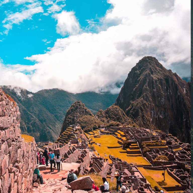 SACRED VALLEY AND MACHU PICCHU TOUR 2 DAYS