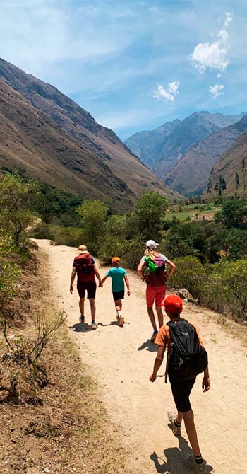 Short Inca Trail to Machu Picchu 4Days - Sam Corporations