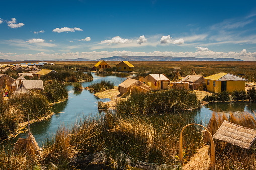 Uros Island in the Lake Titicaca tour - Tour al Lago Titicaca 1 día