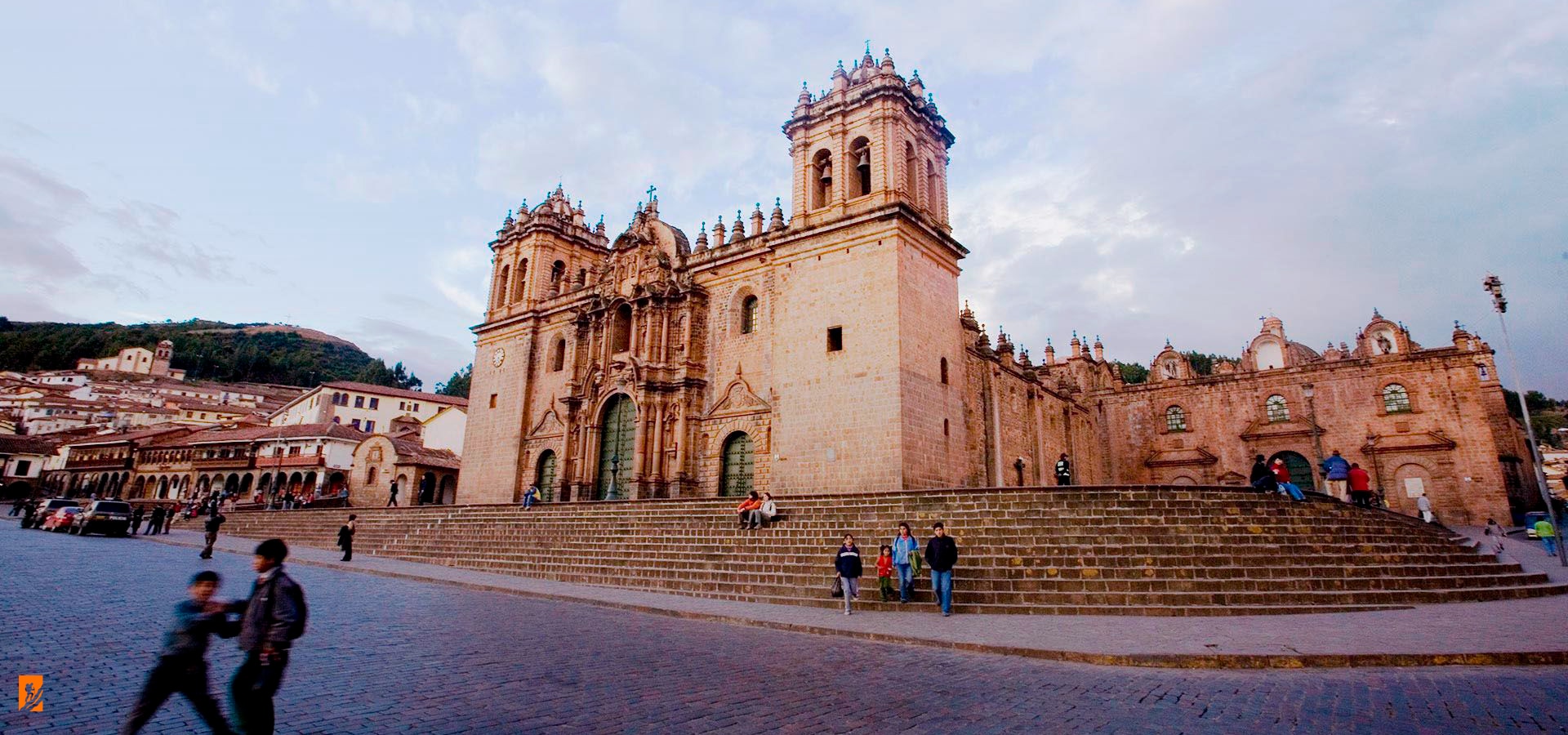 TIPS for Solo Female Traveler or Alone in Cusco & Peru