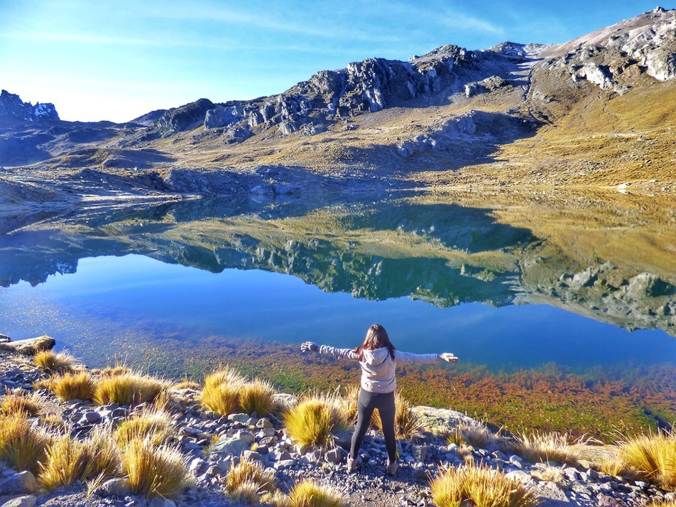 7 Lakes Trek in Ausangate  - Sam Corporations